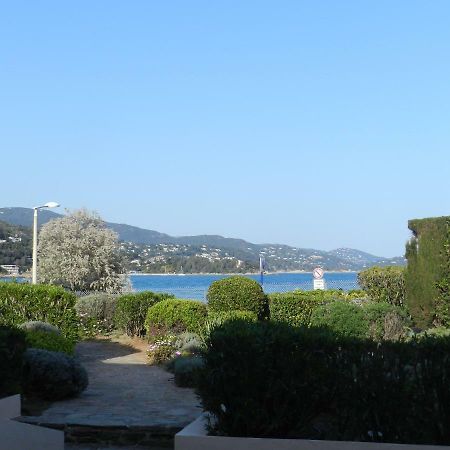 Appartement Les Pieds Dans L'Eau ! 勒拉旺杜 外观 照片